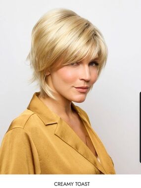 NORIKO REECE NWTS!! Short layered modern synthetic wig